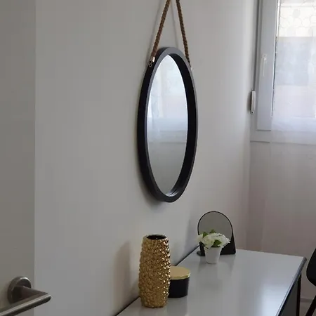 Apartman Mna Apartment